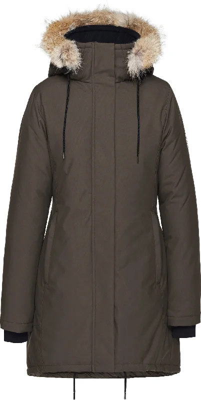 Genia Coyote Fur Down Parka - Women's|-|Parka en duvet avec fourrure de coyote Genia - Femme Fashionable Mid-Length Parka Genia Coyote Fur Down Parka - Women's|-|Parka en duvet avec fourrure de coyote Genia - Femme Fashionable Mid-Length Parka