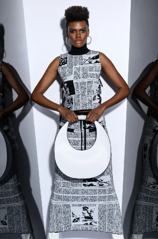 NEWSWORTHY MAXI SKIRT zip skirt side