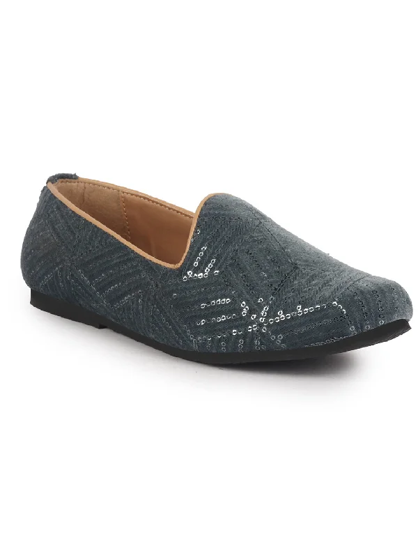 Men Blue Embroidery Sequin Ethnic Slip On Juttis and Mojaris for Wedding|Traditional Sherwani Shoes|Slip-On For Nehru Jackets Zippered Front Buttoned Front Snap Front Men Blue Embroidery Sequin Ethnic Slip On Juttis and Mojaris for Wedding|Traditional Sherwani Shoes|Slip-On For Nehru Jackets Zippered Front Buttoned Front Snap Front