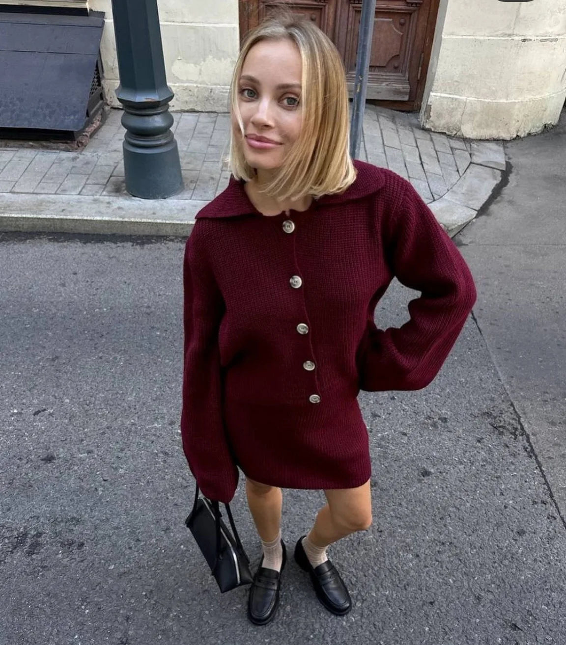 Wine red